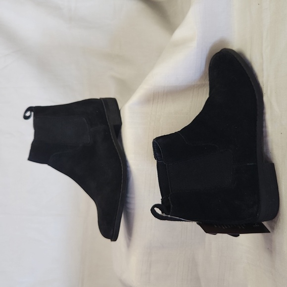 NWT b.o.c. Black Women's Ankle Boots - Picture 2 of 8